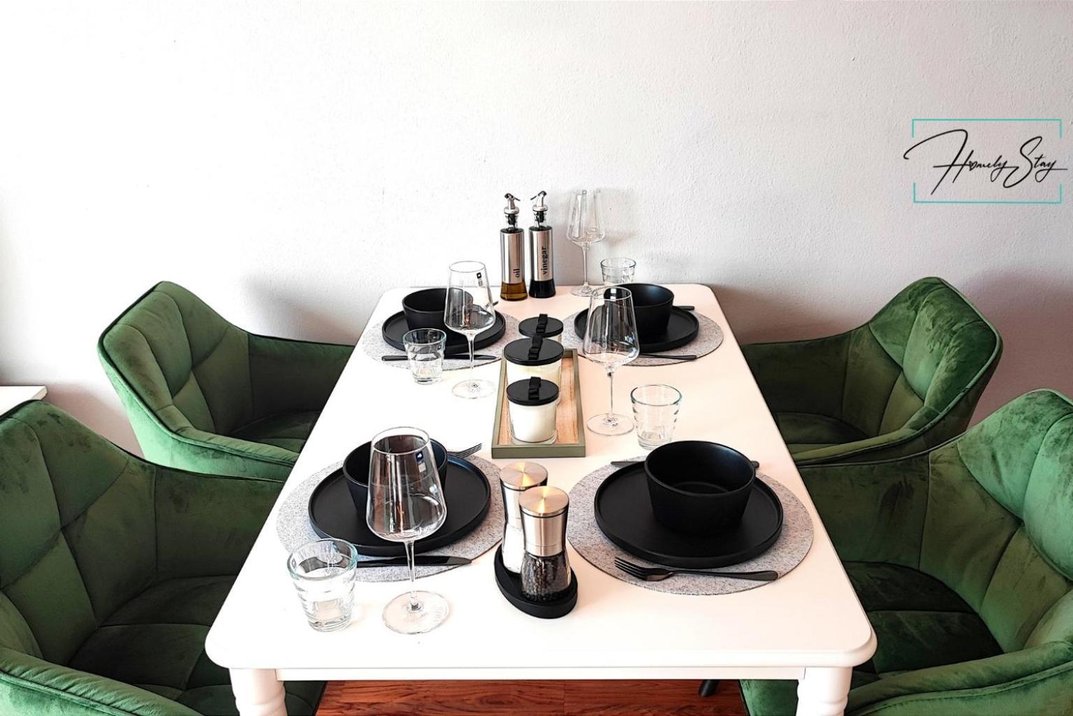 Homely Stay Serenity Greens - Stylisch Studio-Apartment With Kitchen - 10 Min To Central Station, Pet Friendly München Exterior foto