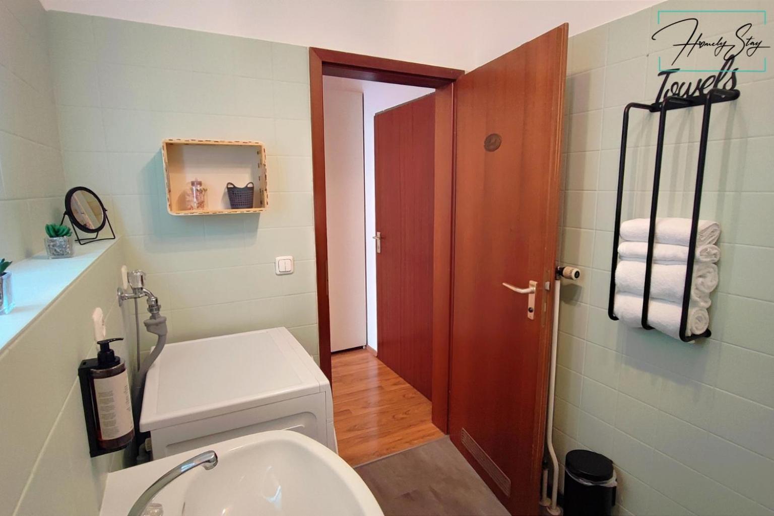 Homely Stay Serenity Greens - Stylisch Studio-Apartment With Kitchen - 10 Min To Central Station, Pet Friendly München Exterior foto